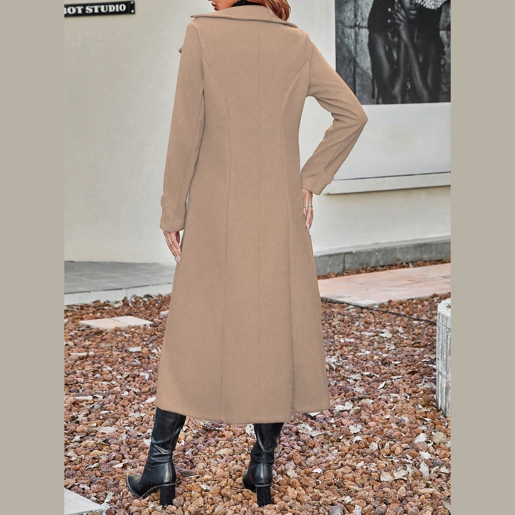 Adriana | Timeless Double-Breasted Winter Coat