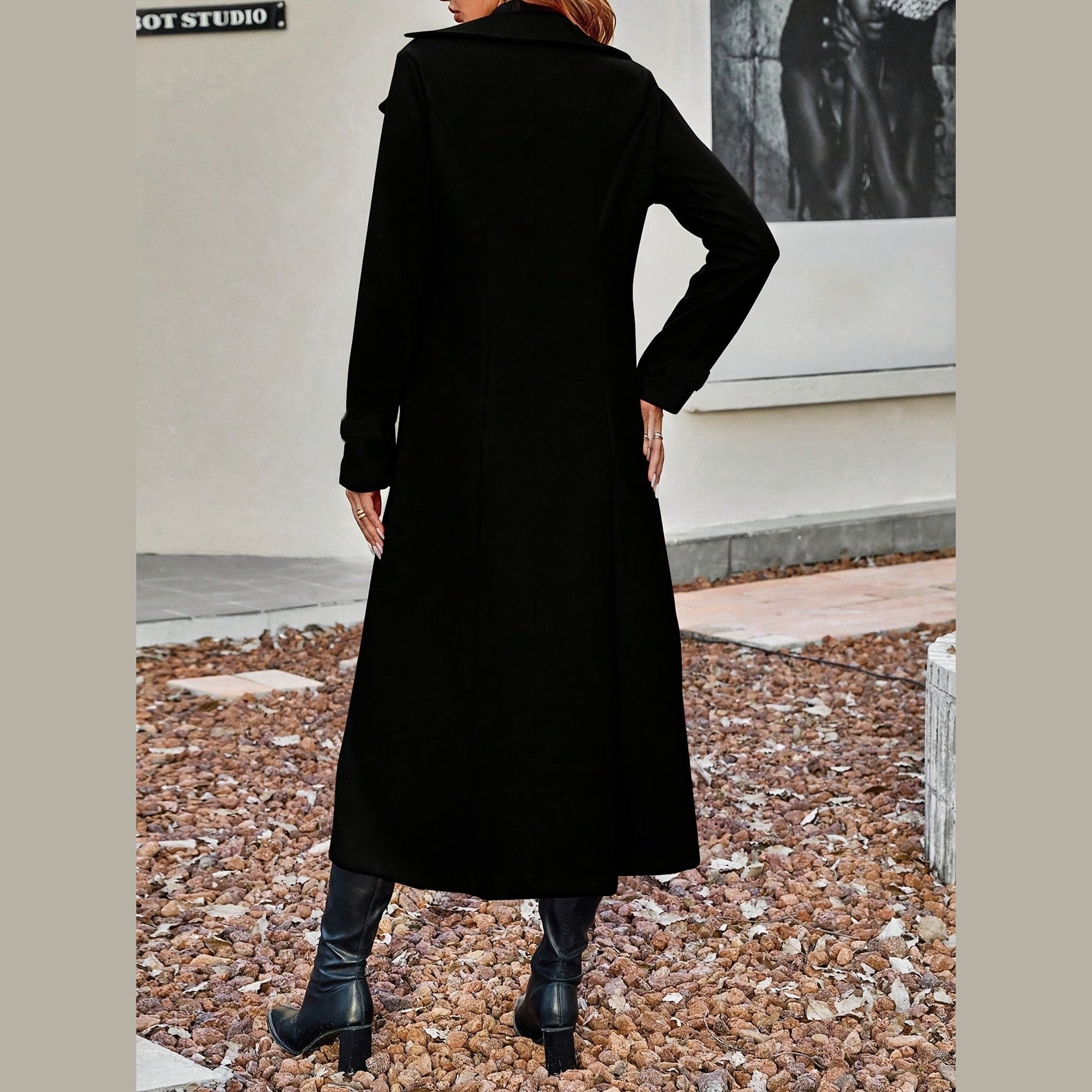 Adriana | Timeless Double-Breasted Winter Coat