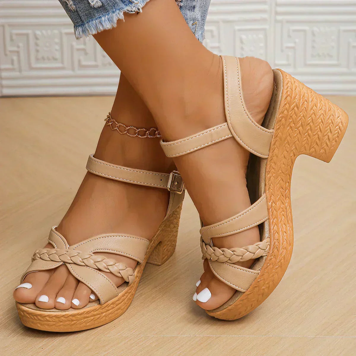 Demi - Comfortable Sandals