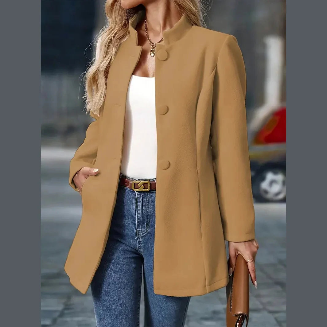 Amara – Fashionable Single-Breasted Blazer