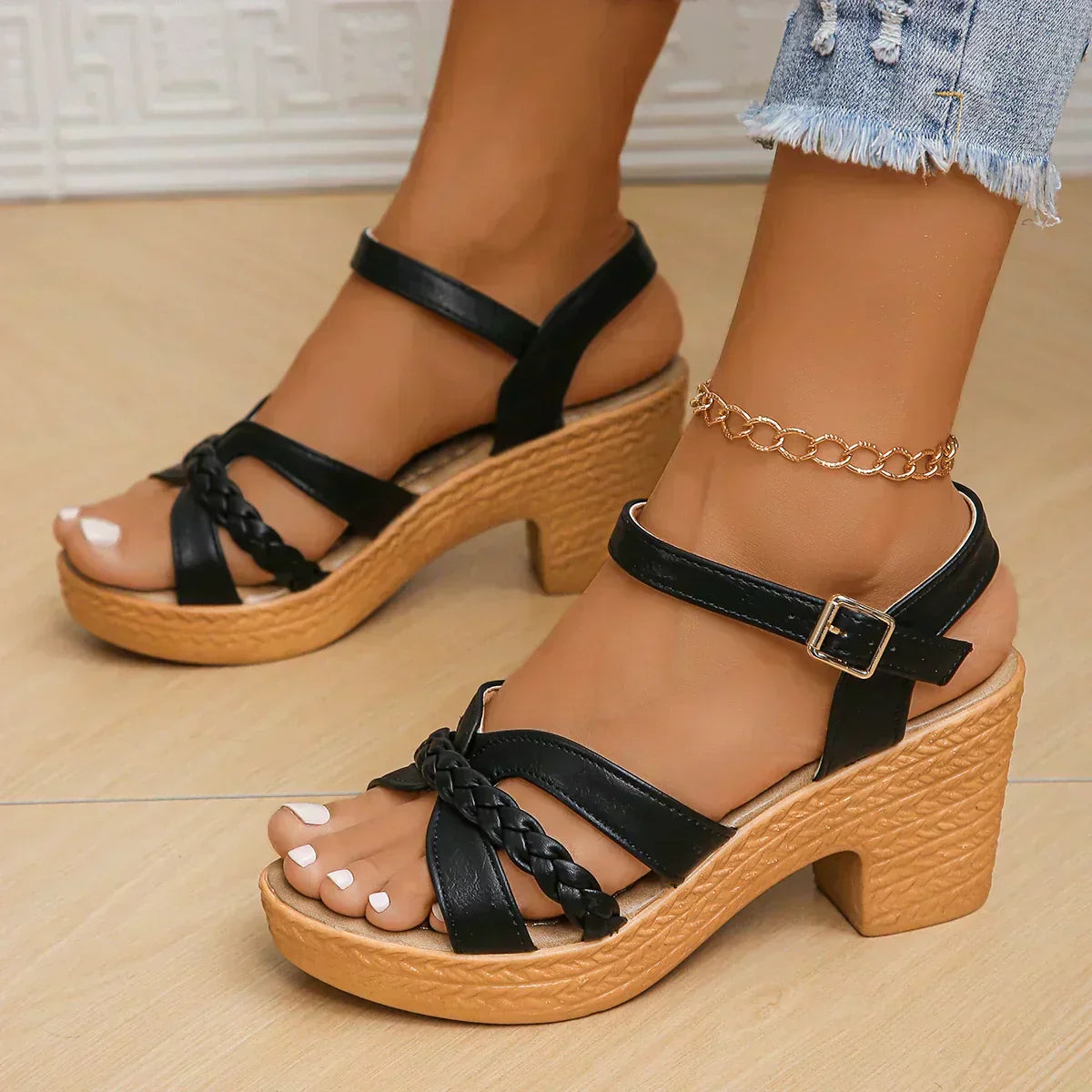 Demi - Comfortable Sandals